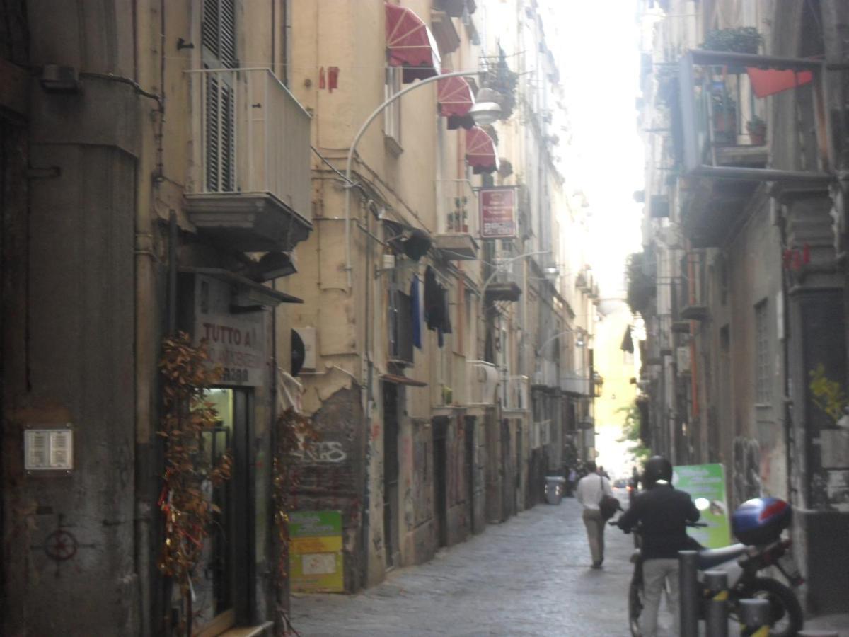 B&Bhotel Emmanuel Napoli Exteriör bild